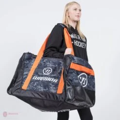 Warrior Q20 Junior Carry Hockey Bag -Bauer Official Store warrior carry hockey bags warrior q20 junior carry hockey bag 4530117607490