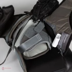 Warrior Ritual GT2 Pro Senior Goalie Catcher -Bauer Official Store warrior catchers warrior ritual gt2 pro senior goalie catcher 5024686473282