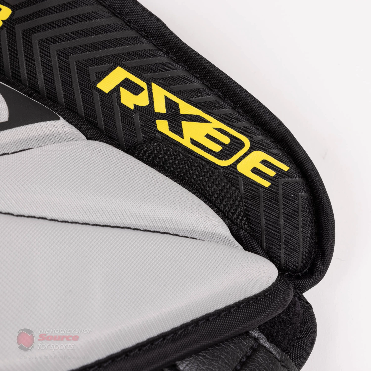 Warrior Ritual X3 E Intermediate Goalie Jock 5 Warrior Ritual X3 E Intermediate Goalie Jock - Image 3